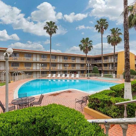 Quality Inn Piedras Negras Esterno foto