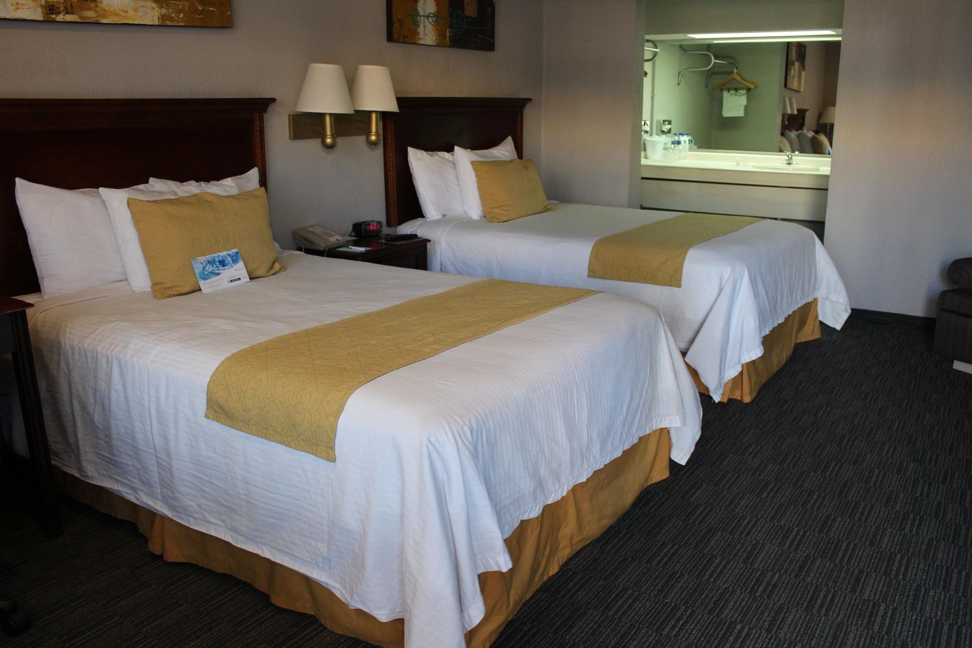 Quality Inn Piedras Negras Esterno foto