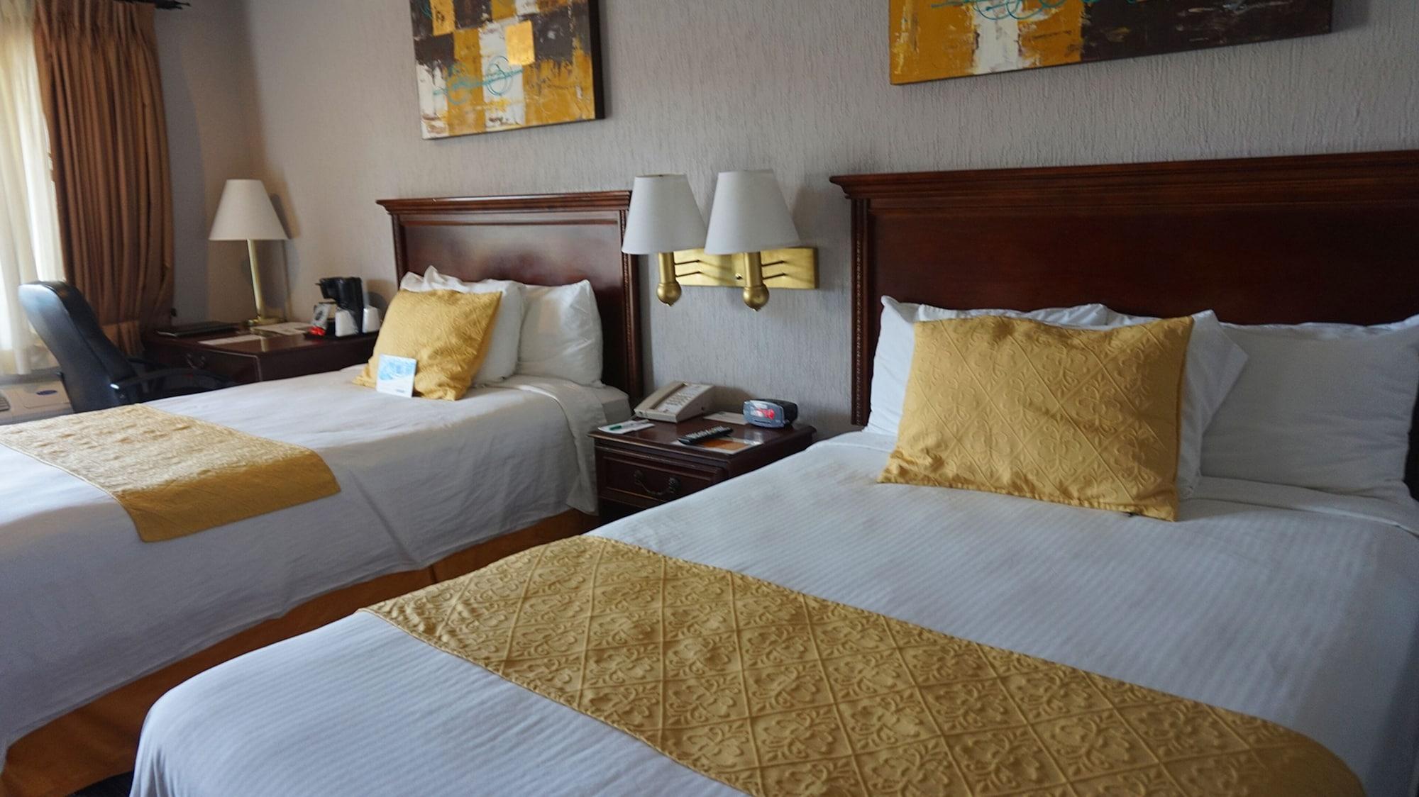 Quality Inn Piedras Negras Esterno foto