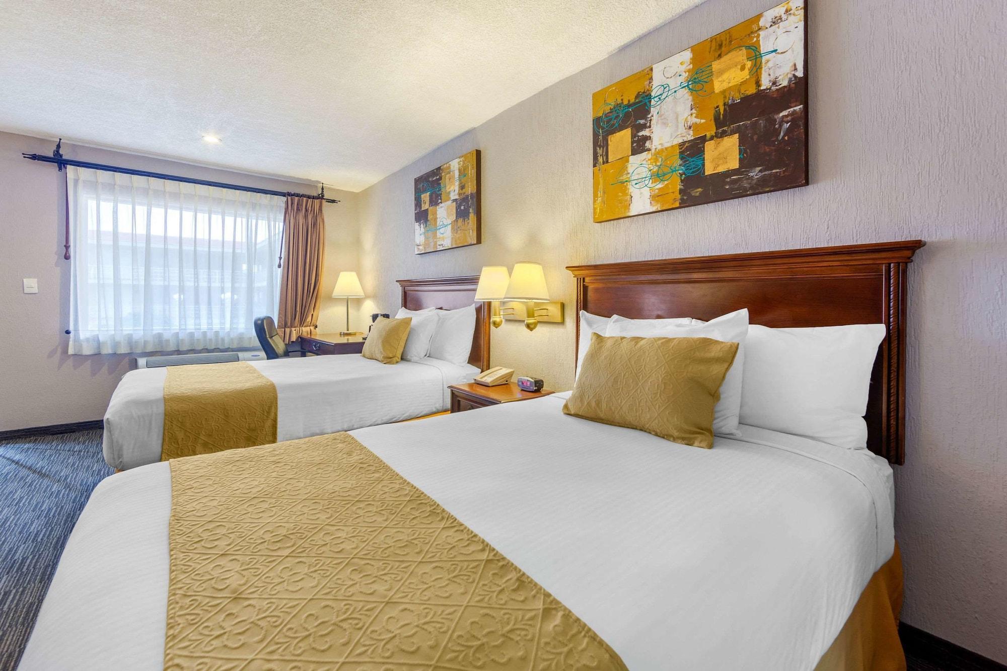 Quality Inn Piedras Negras Esterno foto