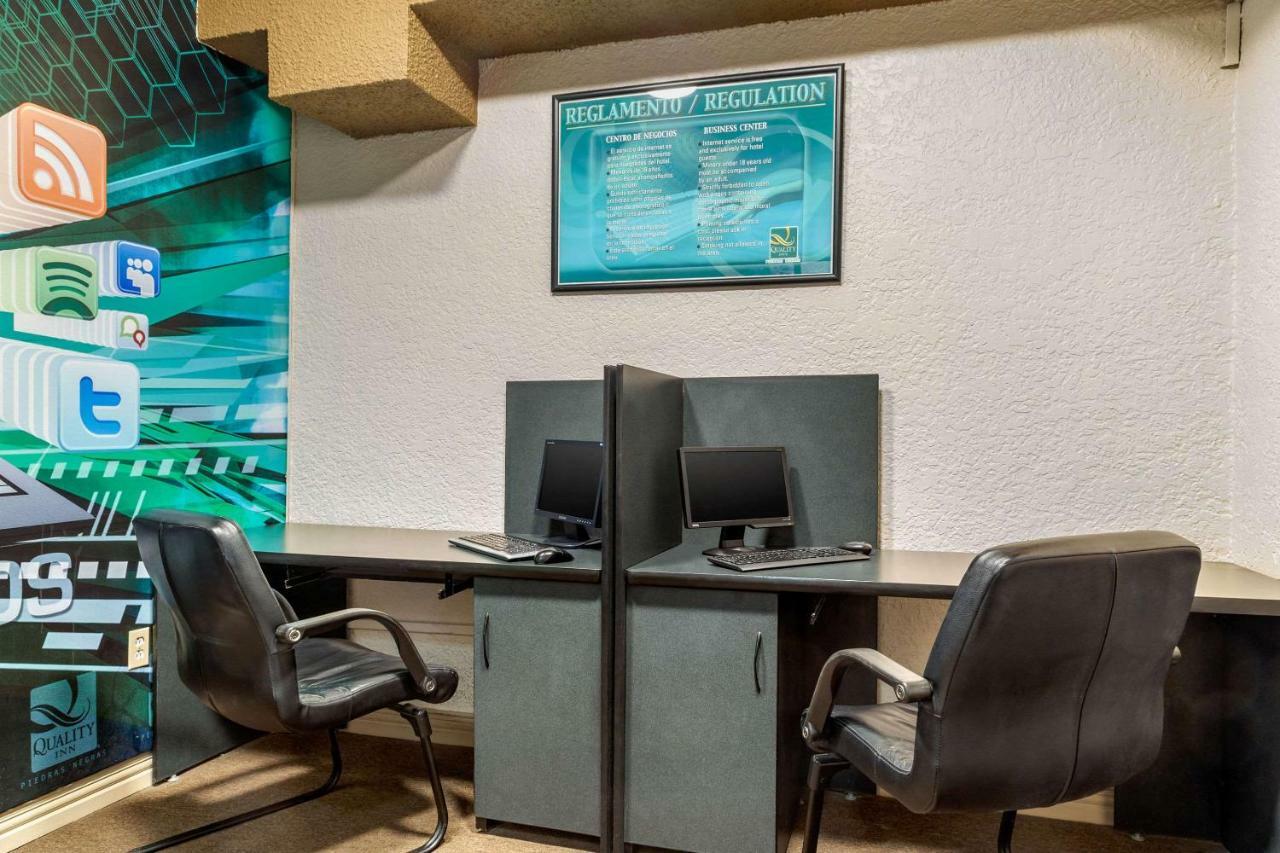 Quality Inn Piedras Negras Esterno foto